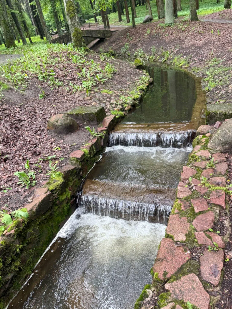 Водопады в Дроздах - красивая локация для отдыха и фотосессий в Минске